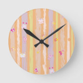 Wall Clock – Baby Joy & Creatures Pastel Animal Ronde Klok (Voorkant)