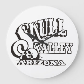 Wall Clock w/ Skull Valley, Arizona Logo Grote Klok