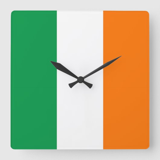 Wall Clock with Flag of Ireland Vierkante Klok (Voorkant)