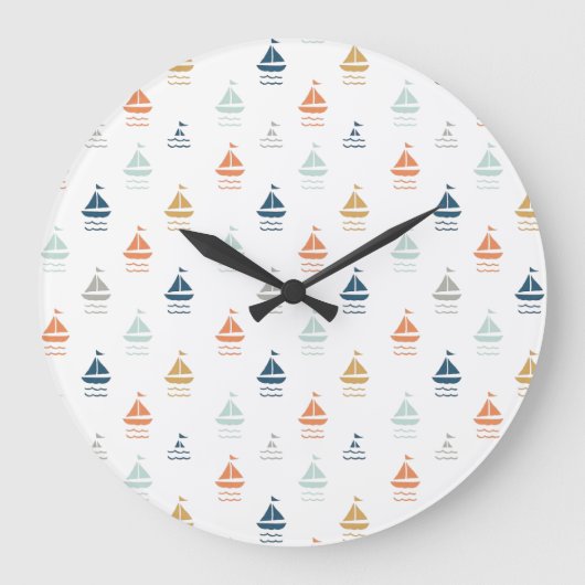 Wall Clock with Tiny Boats – Nautical Kids Room De Grote Klok (Voorkant)