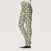 Wall o’ Skulls Leggings (Links)
