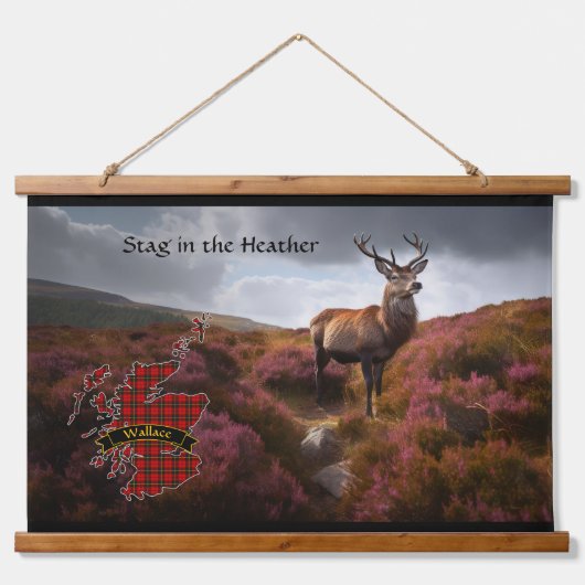 Wallace Stag in de Heather gepersonaliseerd Hangend Wandkleed (Voorkant)