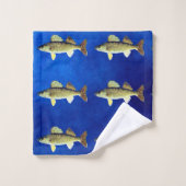 Walleye Pikes on Deep Blue Background Bad Handdoek (Wasdoekje)