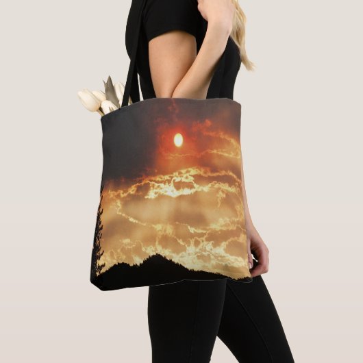 Wallows Fire Sky..... Tote Bag (Dichtbij)