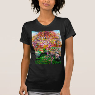 Walnoot en appelbomen in bloei Camille Pissarro T-shirt
