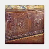 Walnut Sideboard, Lyonnais School Magneet (Voorkant)