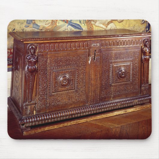 Walnut Sideboard, Lyonnais School Muismat (Voorkant)