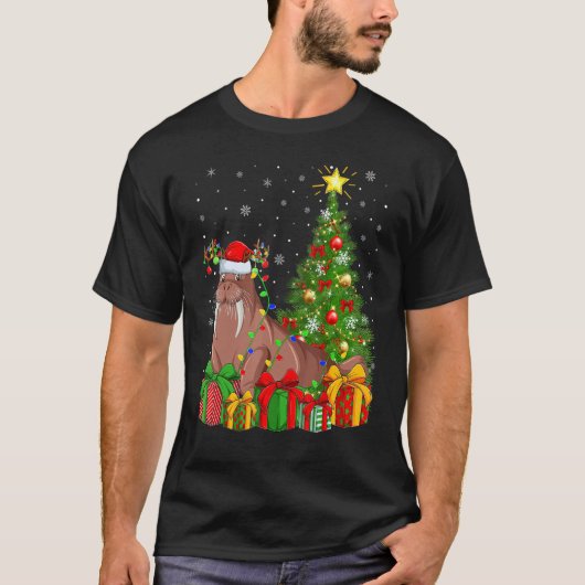Walrus   Xmas Holiday Santa Walrus Christmas Tree T-shirt (Voorkant)