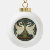 Walter Crane Swan, Rush en Iris Art Nouveau Keramische Bal Ornament (Voorkant)