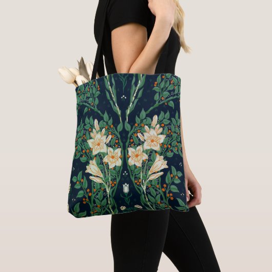 Walter Crane White Lily-Blue Back Tote Bag (Dichtbij)