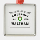 Waltham, MA Holiday Wreath Ceramic Ornament (Voorkant)