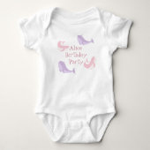 Walvis Roze Sering Pastel Oceaan Vis Verjaardagsfe Romper (Voorkant)
