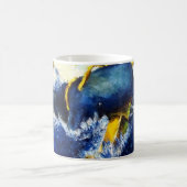 Walvis vs kolossaal vierkant origineel fijn kunsts koffiemok (Center)