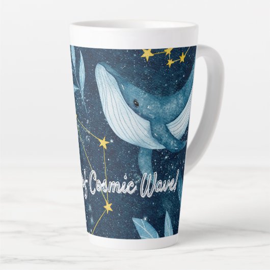 Walvissen Surfen op Kosmische Golven Blauwe Conste Latte Mok (Rechterhoek)