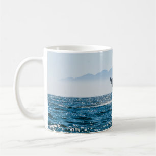 Walvisstaart Zeegezicht: dramatisch water. Koffiemok