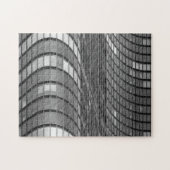 Wand van modern staal- en glasgordijn legpuzzel (Horizontaal)