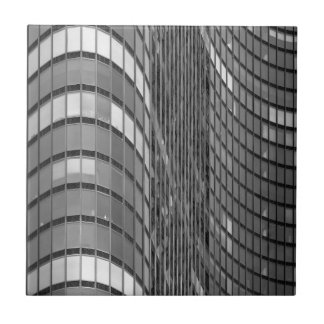 Wand van modern staal- en glasgordijn tegeltje