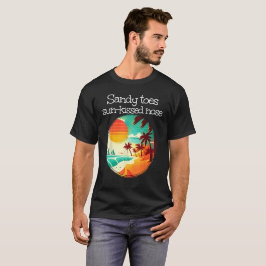 Wandelen bij Zee met zandtenen en zongezoende neus T-shirt (Voorkant volledig)