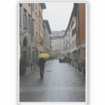 Wandelen in de regen in Bergamo