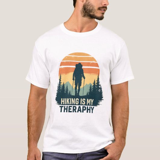 Wandelen is mijn Therapy T-shirt –  Sunset Hike (Voorkant)