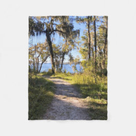 Wandelen langs de rivier fleece deken