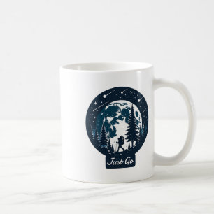 Wandelen Onder Maneschijn Grafische Kleding Outdoo Koffiemok