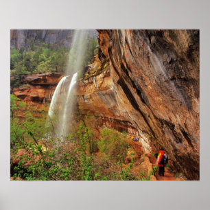 Wandelen over het Emerald Pools Trail in Zion Nati Poster
