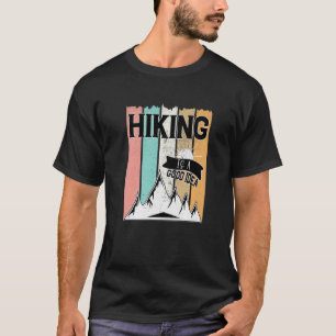 Wandelend is een goed idee om Vintage te bestrijde T-shirt
