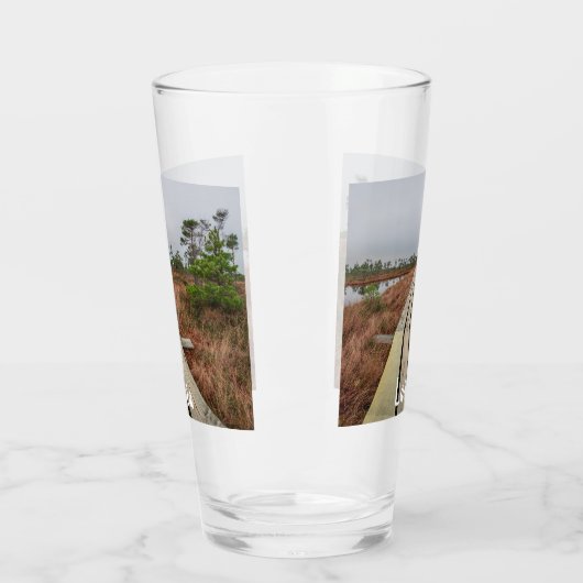 Wandelpad in moeras glas (Links)