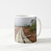 Wandelpad in moeras koffiemok (Voorkant rechts)