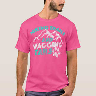 Wandelpaden en kwispelpaden hond verontrust t-shirt