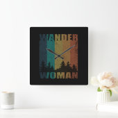 Wander vrouw wandelen camping  vierkante klok (Huis)