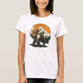 Wander Wild, Trek Free – Hiking Bear T-Shirt (Voorkant)