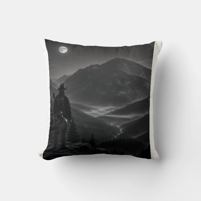 Wanderer Collection WO08 – Berg in het maanlicht Kussen (Voorkant)