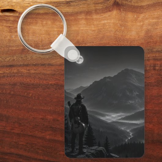 Wanderer Collection WO08 – Berg onder maanlicht Sleutelhanger (Voorkant)