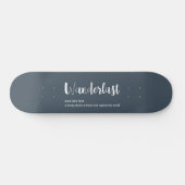 Wanderlust-definitie witte grijze blauwe kleur persoonlijk skateboard (Horizontaal)
