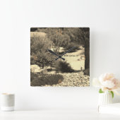 wandklok, handpalmen, ca vierkante klok (Huis)