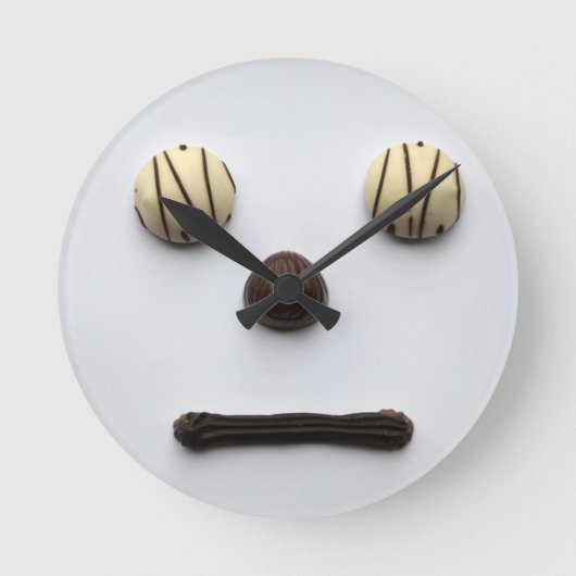 Wandklok met "Chocolate Face" (Voorkant)