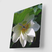 Wandklok met delicate witte Lotus Flower (Hoek)