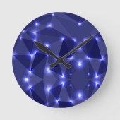 Wandklok met een blauw low-poly ontwerp en wit (Voorkant)
