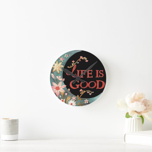 Wandklok met leven is goede tekst. (Huis)