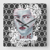 Wandklokplein Ik was als omcirkeld Vierkante Klok (Voorkant)