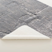 Wandscheuren tegen textuur sherpa deken (3/4)