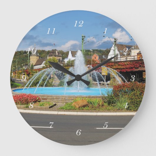 Wanduhr Linz am Rhein Grote Klok (Voorkant)