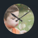 Wanduhr mit deinem eigenen Foto Ronde Klok<br><div class="desc">Füge dieser tollen Vorlage einfach deine eigenes Foto hinzu. Perfekt für dein Zuhause</div>