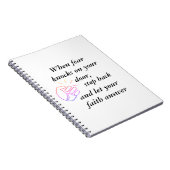 Wanneer de knopen van de Angst Faith Zwarte Tekst  Notitieboek (Rechterzijde)