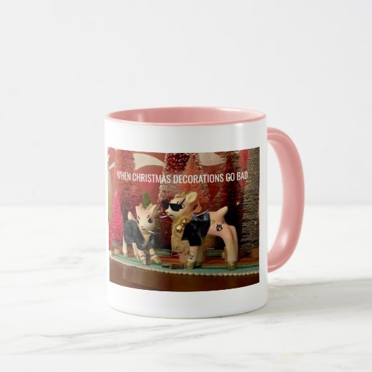 Wanneer de Versieringen van de Kerst Slechte mok m (Voorkant rechts)
