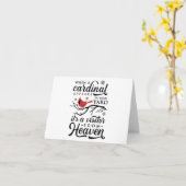 Wanneer een kardinaal in uw tuin blanco Kaart (Gele Bloem)