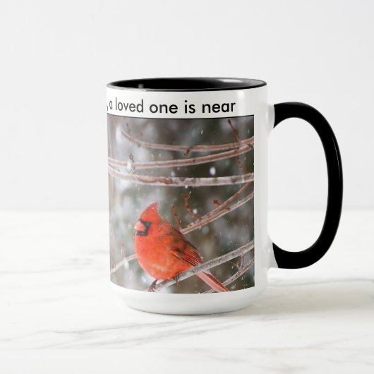 Wanneer een kardinaal verschijnt, is een geliefde mok (Rechts)
