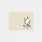 Wanneer in Danger of in Doubt Funny Penguin | beig Post-it® Notes (Voorkant)